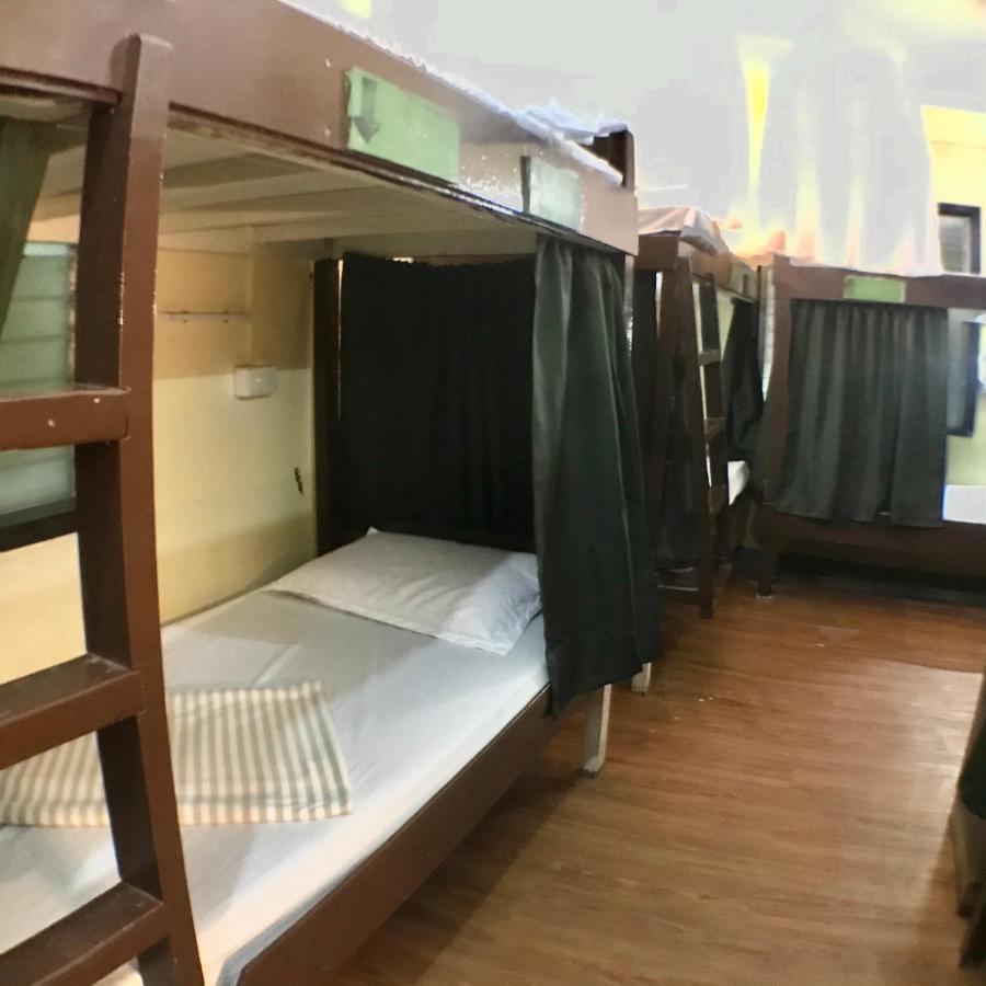 Austria'S Guest House Ел Нидо Екстериор снимка
